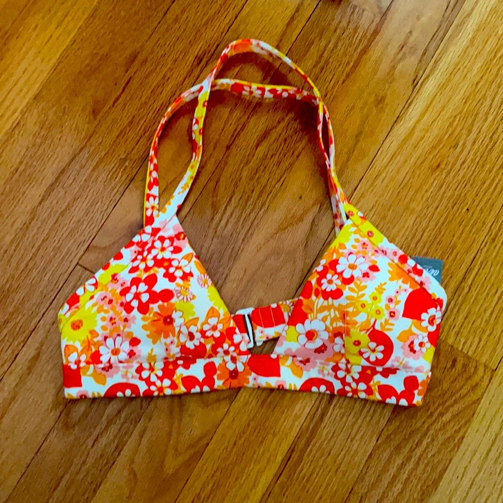 NWT AERIE CROSSBACK TRIANGLE BIKINI TOP